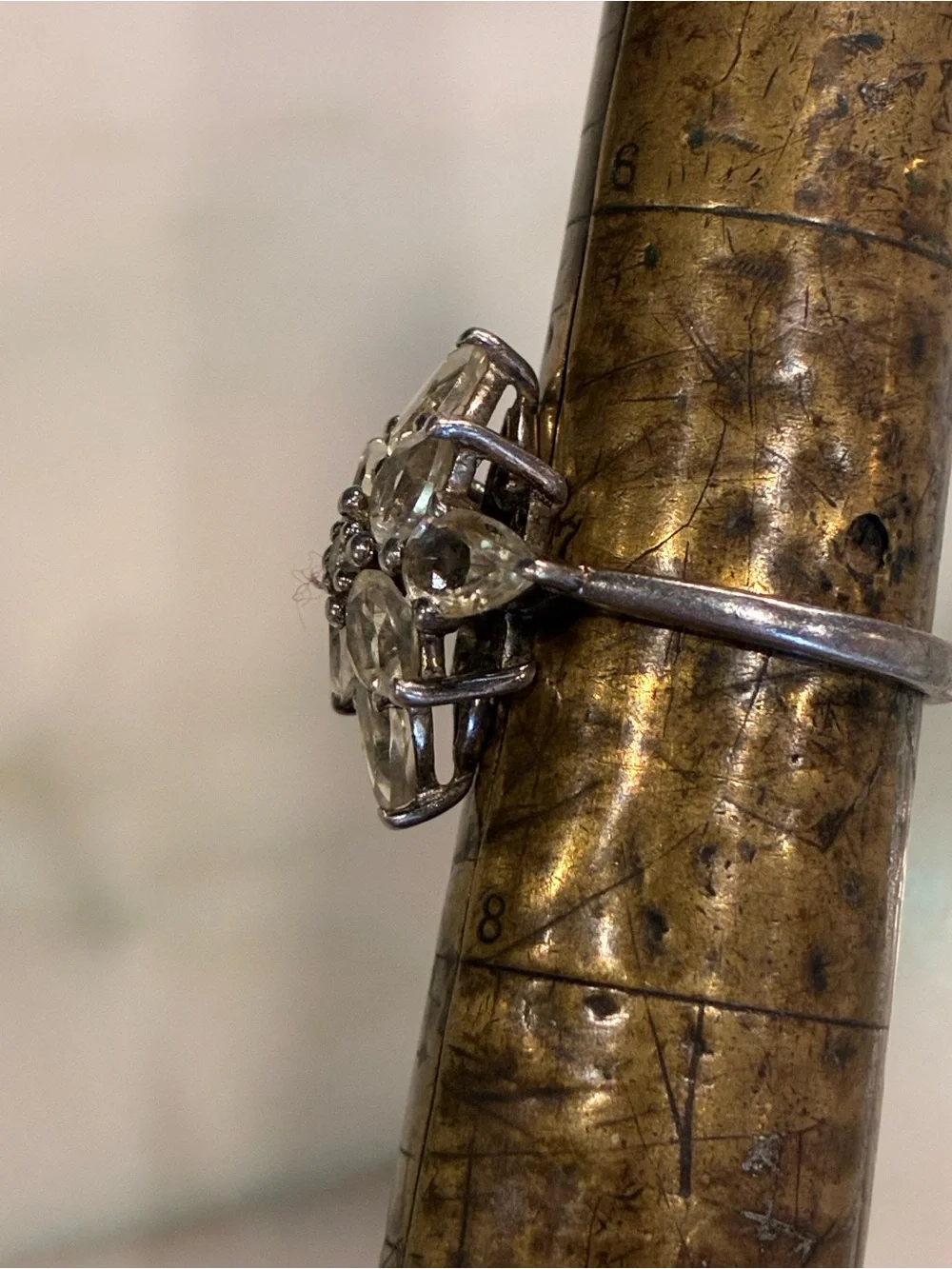 925 Sterling Silver Cluster Ring Size 7  - Women